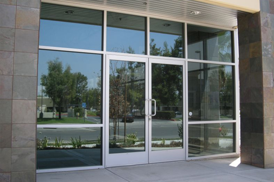 Long Beach-commercial-door-repair